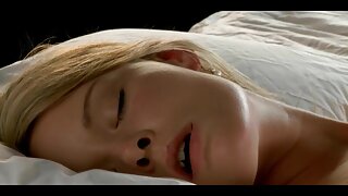 سونا میں گرم بوسیدہ  ...