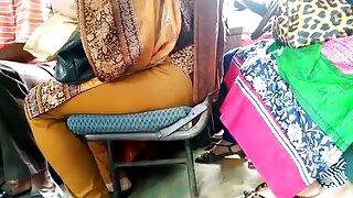 میڈیسن ینگ اور ٹیا ل ...